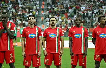 Amedspor'a kötü haber: İki oyuncu Hatayspor maçında yok