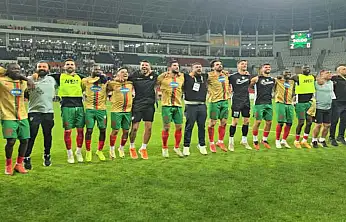 Amedspor'dan kritik galibiyet! Tribünler 'Diren Ha Diyarbekir' ile ayağa kalktı