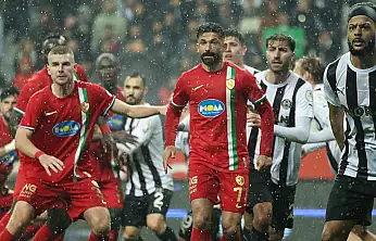 Amedspor – Manisa FK maçında devre arası skor 0-0