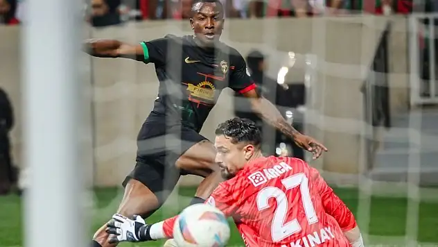 Amedspor, Çorum FK'yi 1-0 mağlup ederek Play-Off hedefini sürdürdü