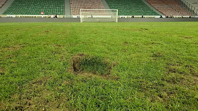 Amedspor-Pendik maçı İçin Diyarbakır stadyumu hazırlıkları sürüyor