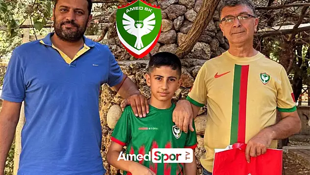 Amedspor Taraftarına Özel Jest: Cezaevindeki Baba ve Oğluna Forma