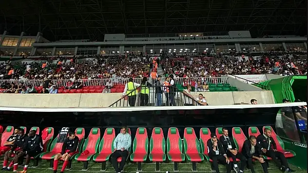 Diyarbakır stadı'nda maç öncesi şok!