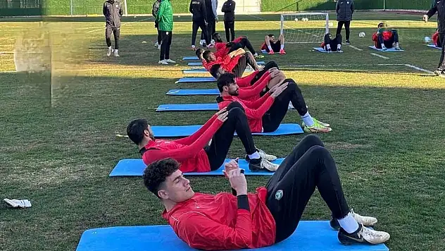 Fenerbahçe vazgeçti, Amedspor denemeye aldı