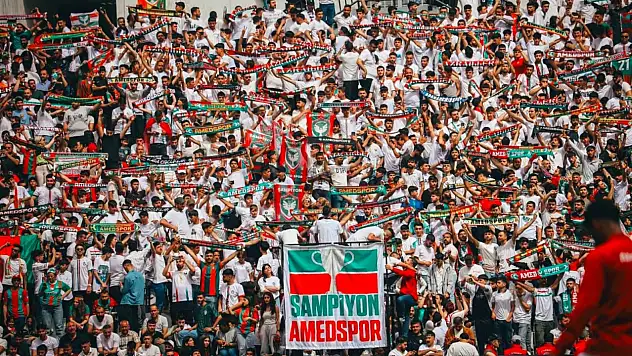 Şampiyonluk yolunda Amedspor'da tarihi adım