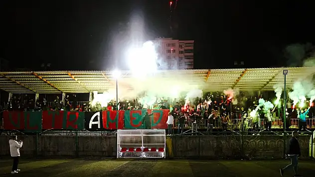 UltrAmed'den Amedspor'a maç öncesi moral ziyareti