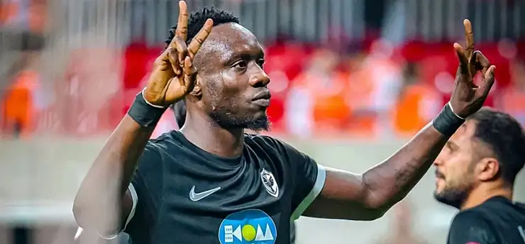 Diagne coştu, tarih kapıda! Amedspor'da efsane yazılıyor