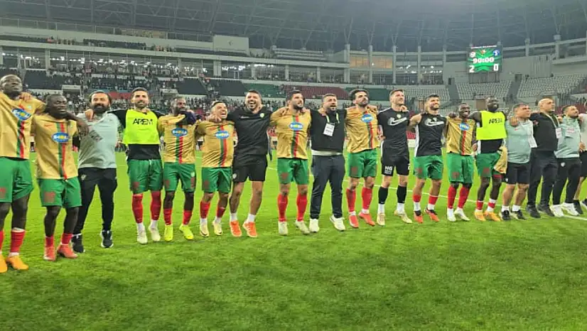 Amedspor'dan kritik galibiyet! Tribünler 'Diren Ha Diyarbekir' ile ayağa kalktı